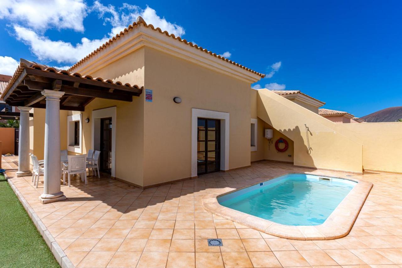 Villa Serenity Private Pool Corralejo By Holidays Home Kültér fotó