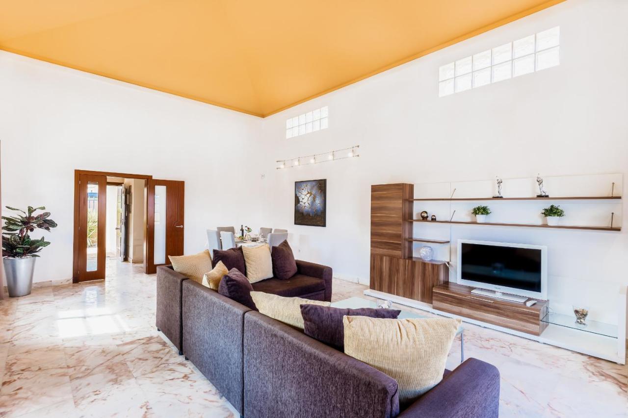 Villa Serenity Private Pool Corralejo By Holidays Home Kültér fotó